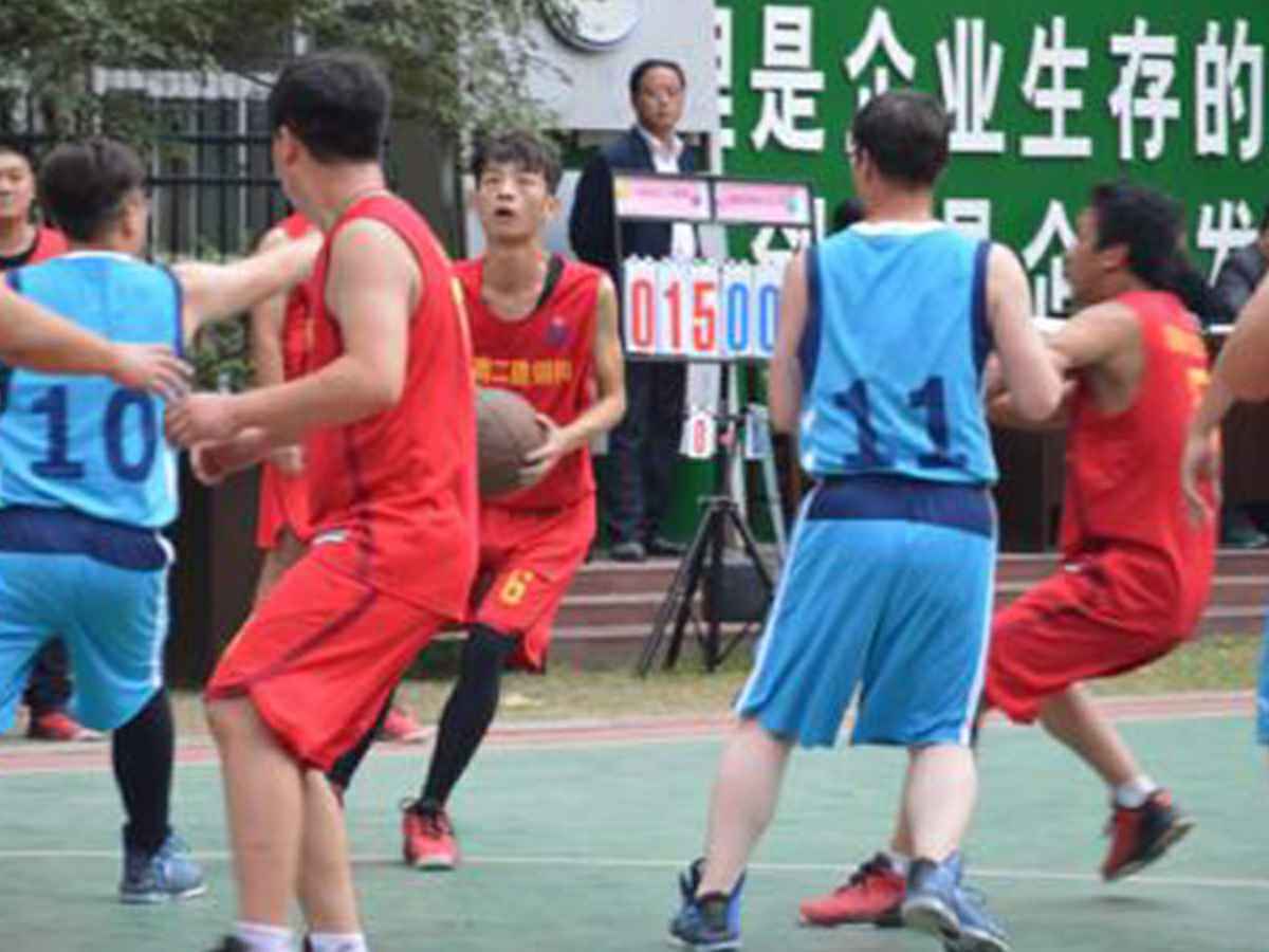 参加乐鱼·体育页面官方网站-乐鱼online(中国)“奋进杯”男子篮球赛
